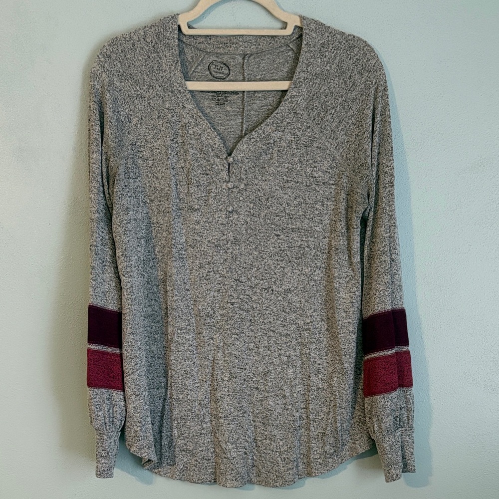 Maurice’s Gray Long Sleeve Henley with Burgundy Accents